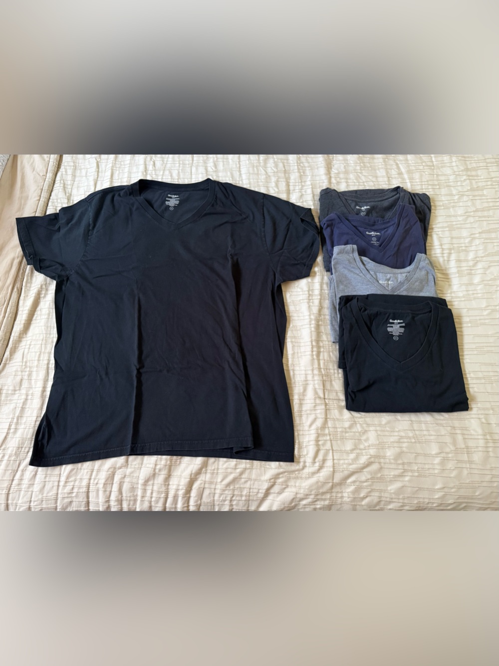 Goodfellow & Co Black V-Neck Short Sleeve Tee - bundle of 5